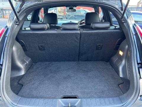 Nissan Juke 1.2 DIG-T N-Connecta SUV 5dr Petrol Manual Euro 6 (s/s) (115 ps) - U365