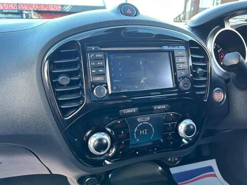 Nissan Juke 1.2 DIG-T N-Connecta SUV 5dr Petrol Manual Euro 6 (s/s) (115 ps) - U365
