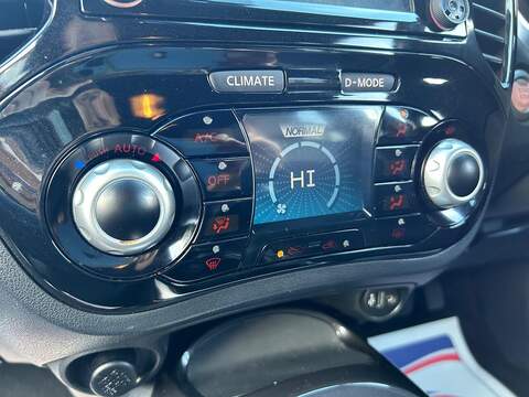 Nissan Juke 1.2 DIG-T N-Connecta SUV 5dr Petrol Manual Euro 6 (s/s) (115 ps) - U365