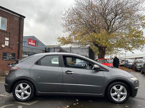 Honda Civic 1.8 i-VTEC SE Hatchback 5dr Petrol Manual (152 g/km, 138 bhp) - U366