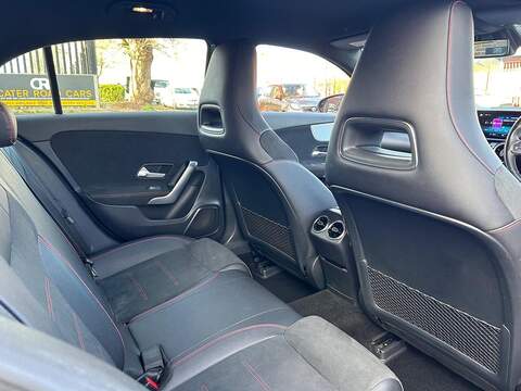 Mercedes-Benz A Class 2.0 A200d AMG Line (Executive) Hatchback 5dr Diesel 8G-DCT Euro 6 (s/s) (150 ps) - U370