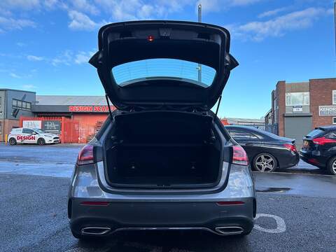 Mercedes-Benz A Class 2.0 A200d AMG Line (Executive) Hatchback 5dr Diesel 8G-DCT Euro 6 (s/s) (150 ps) - U370