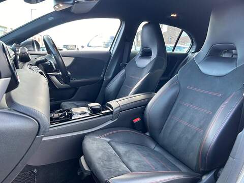Mercedes-Benz A Class 2.0 A200d AMG Line (Executive) Hatchback 5dr Diesel 8G-DCT Euro 6 (s/s) (150 ps) - U370