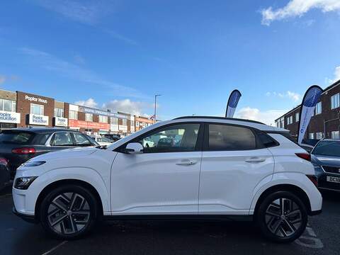 Hyundai KONA 39kWh Premium SUV 5dr Electric Auto (10.5kW Charger) (136 ps) - U373