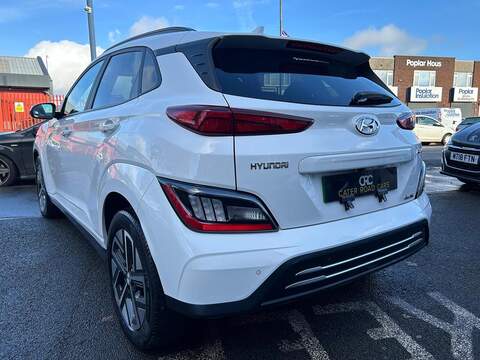 Hyundai KONA 39kWh Premium SUV 5dr Electric Auto (10.5kW Charger) (136 ps) - U373