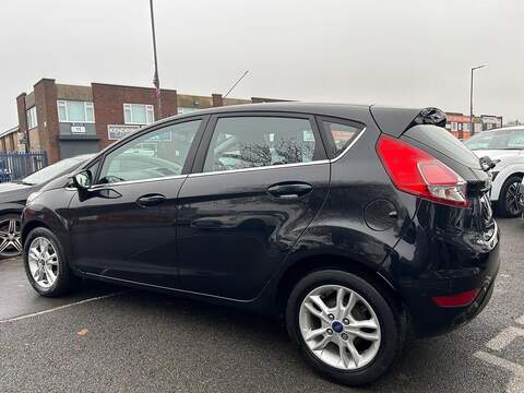 Ford Fiesta 1.25 Zetec Hatchback 5dr Petrol Manual Euro 6 (82 ps) - U375