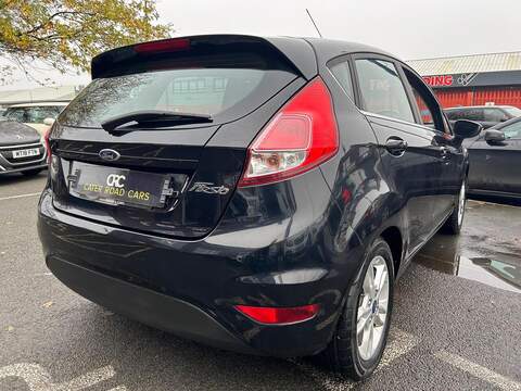 Ford Fiesta 1.25 Zetec Hatchback 5dr Petrol Manual Euro 6 (82 ps) - U375