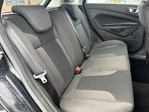 Ford Fiesta 1.25 Zetec Hatchback 5dr Petrol Manual Euro 6 (82 ps) - U375