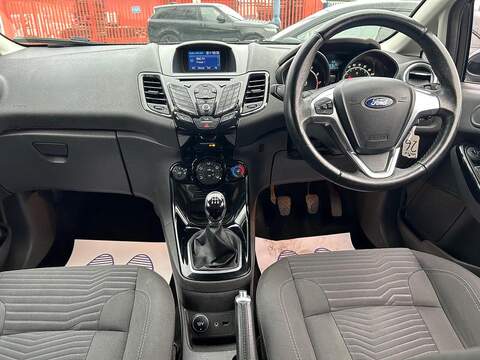 Ford Fiesta 1.25 Zetec Hatchback 5dr Petrol Manual Euro 6 (82 ps) - U375