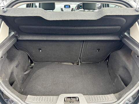 Ford Fiesta 1.25 Zetec Hatchback 5dr Petrol Manual Euro 6 (82 ps) - U375