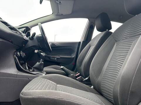 Ford Fiesta 1.25 Zetec Hatchback 5dr Petrol Manual Euro 6 (82 ps) - U375