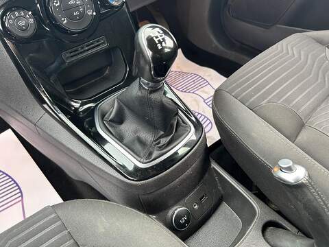 Ford Fiesta 1.25 Zetec Hatchback 5dr Petrol Manual Euro 6 (82 ps) - U375