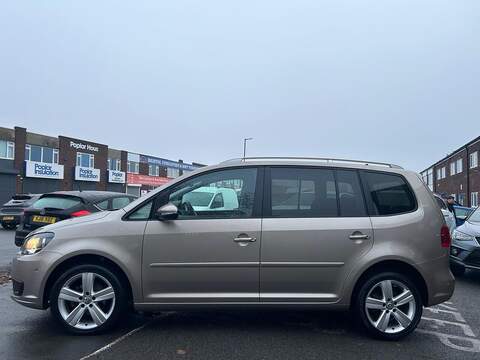 Volkswagen Touran 1.6 TDI BlueMotion Tech SE MPV 5dr Diesel DSG Euro 5 (s/s) (105 ps) - U376