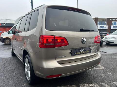 Volkswagen Touran 1.6 TDI BlueMotion Tech SE MPV 5dr Diesel DSG Euro 5 (s/s) (105 ps) - U376