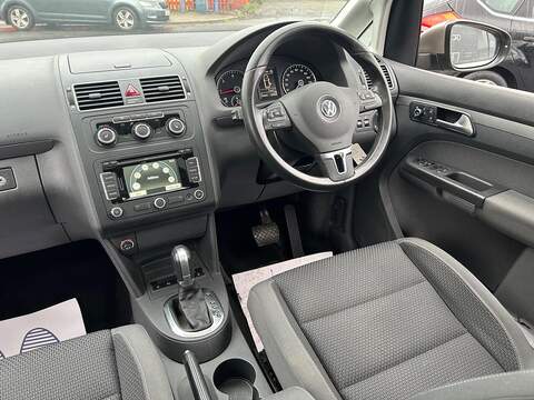 Volkswagen Touran 1.6 TDI BlueMotion Tech SE MPV 5dr Diesel DSG Euro 5 (s/s) (105 ps) - U376