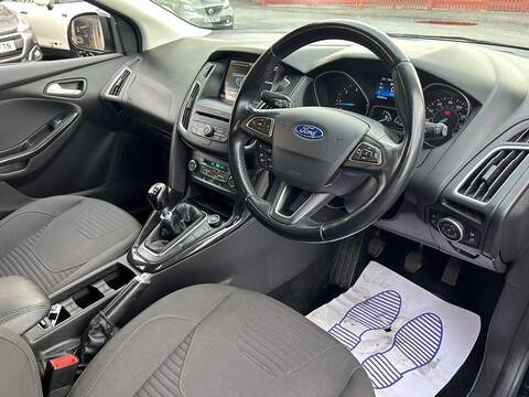 Ford Focus 1.5 TDCi Titanium Hatchback 5dr Diesel Manual Euro 6 (s/s) (120 ps) - U378