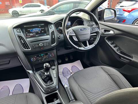Ford Focus 1.5 TDCi Titanium Hatchback 5dr Diesel Manual Euro 6 (s/s) (120 ps) - U378