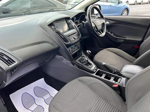 Ford Focus 1.5 TDCi Titanium Hatchback 5dr Diesel Manual Euro 6 (s/s) (120 ps) - U378