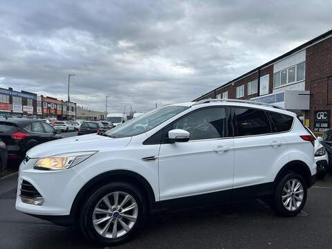 Ford Kuga 2.0 TDCi Titanium SUV 5dr Diesel Manual AWD Euro 6 (s/s) (180 ps) - U380