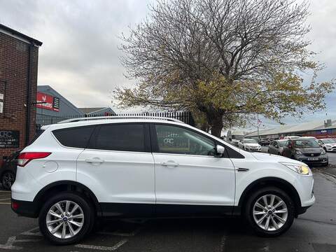 Ford Kuga 2.0 TDCi Titanium SUV 5dr Diesel Manual AWD Euro 6 (s/s) (180 ps) - U380