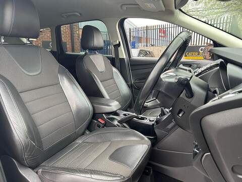 Ford Kuga 2.0 TDCi Titanium SUV 5dr Diesel Manual AWD Euro 6 (s/s) (180 ps) - U380