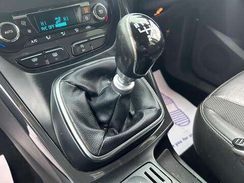 Ford Kuga 2.0 TDCi Titanium SUV 5dr Diesel Manual AWD Euro 6 (s/s) (180 ps) - U380