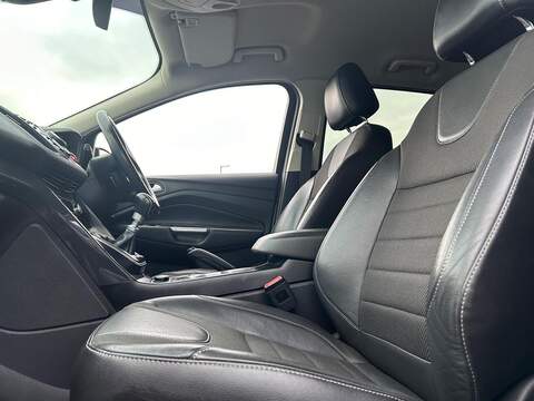 Ford Kuga 2.0 TDCi Titanium SUV 5dr Diesel Manual AWD Euro 6 (s/s) (180 ps) - U380