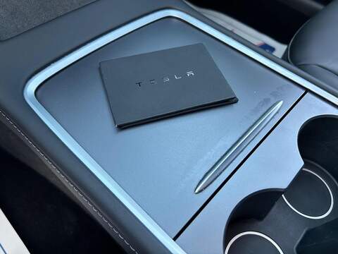 Tesla Model 3 (Dual Motor) Long Range Saloon 4dr Electric Auto 4WDE (346 ps) - U391