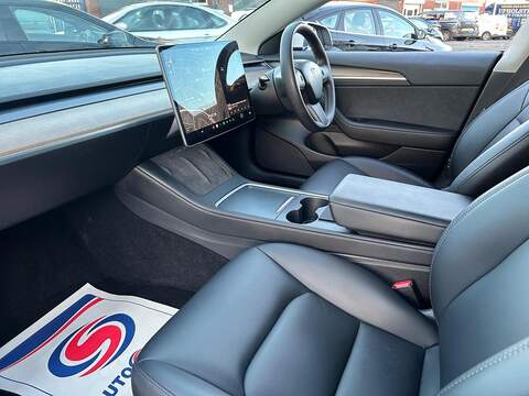 Tesla Model 3 (Dual Motor) Long Range Saloon 4dr Electric Auto 4WDE (346 ps) - U391