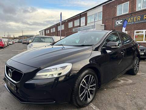 Volvo V40 2.0 T2 R-Design Edition Hatchback 5dr Petrol Manual Euro 6 (s/s) (122 ps) - U393
