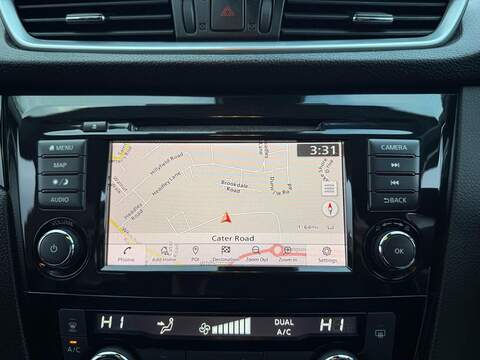 Nissan Qashqai 1.5 dCi Acenta Premium SUV 5dr Diesel Manual Euro 6 (s/s) (115 ps) - U394