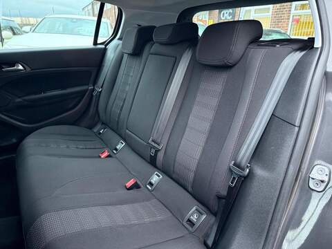 Peugeot 308 2.0 BlueHDi Allure Hatchback 5dr Diesel EAT Euro 6 (s/s) (150 ps) - U395