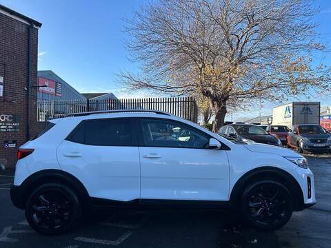 Kia Stonic 1.0 T-GDi 3 SUV 5dr Petrol Manual Euro 6 (s/s) (118 bhp) - U396