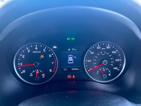 Kia Stonic 1.0 T-GDi 3 SUV 5dr Petrol Manual Euro 6 (s/s) (118 bhp) - U396