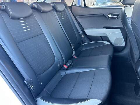 Kia Stonic 1.0 T-GDi 3 SUV 5dr Petrol Manual Euro 6 (s/s) (118 bhp) - U396