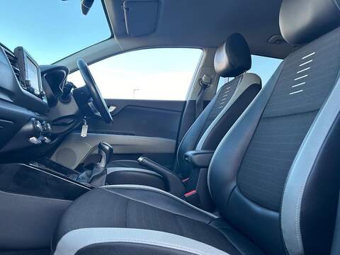 Kia Stonic 1.0 T-GDi 3 SUV 5dr Petrol Manual Euro 6 (s/s) (118 bhp) - U396