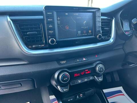 Kia Stonic 1.0 T-GDi 3 SUV 5dr Petrol Manual Euro 6 (s/s) (118 bhp) - U396