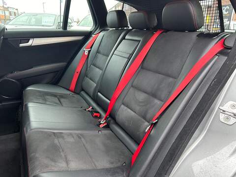 Mercedes-Benz C Class 2.1 C220 CDI BlueEfficiency AMG Sport Plus Estate 5dr Diesel G-Tronic+ Euro 5 (s/s) (170 ps) - U397