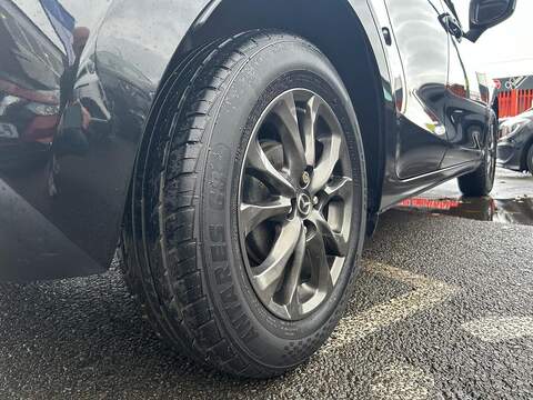 Mazda Mazda2 1.5 SKYACTIV-G Red Edition Hatchback 5dr Petrol Manual Euro 6 (s/s) (90 ps) - U398