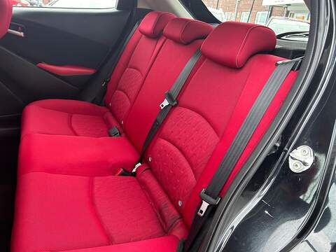 Mazda Mazda2 1.5 SKYACTIV-G Red Edition Hatchback 5dr Petrol Manual Euro 6 (s/s) (90 ps) - U398