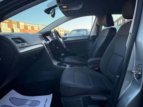 Volkswagen Golf 1.6 TDI BlueMotion Tech Match Hatchback 5dr Diesel Manual Euro 6 (s/s) (110 ps) - U399