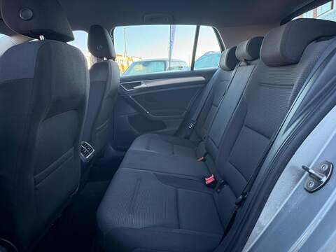 Volkswagen Golf 1.6 TDI BlueMotion Tech Match Hatchback 5dr Diesel Manual Euro 6 (s/s) (110 ps) - U399