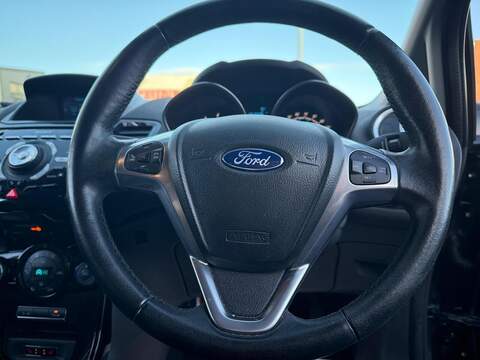 Ford Fiesta 1.0T EcoBoost Titanium X Hatchback 5dr Petrol Manual Euro 6 (s/s) (100 ps) - U400