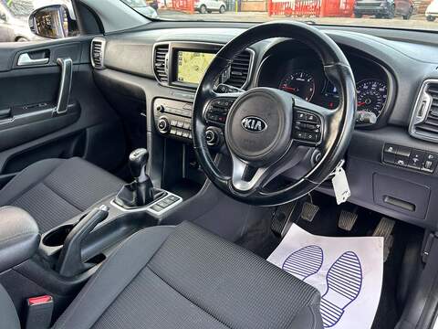 Kia Sportage 1.7 CRDi 2 SUV 5dr Diesel Manual Euro 6 (s/s) (114 bhp) - U401