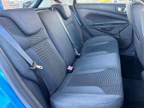 Ford Fiesta 1.0T EcoBoost Zetec Hatchback 5dr Petrol Manual Euro 5 (s/s) (100 ps) - U402