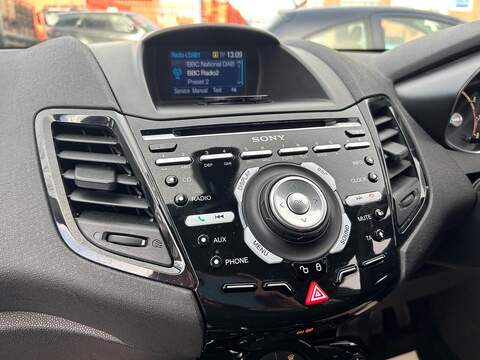 Ford Fiesta 1.0T EcoBoost Titanium Hatchback 5dr Petrol Manual Euro 6 (s/s) (100 ps) - U403