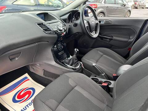 Ford Fiesta 1.0T EcoBoost Titanium Hatchback 5dr Petrol Manual Euro 6 (s/s) (100 ps) - U403