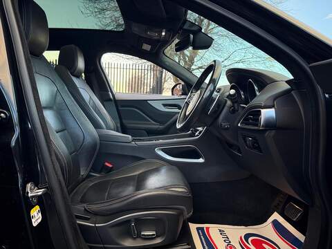 Jaguar F-PACE 2.0 D180 R-Sport SUV 5dr Diesel Auto AWD Euro 6 (s/s) (180 ps) - U404