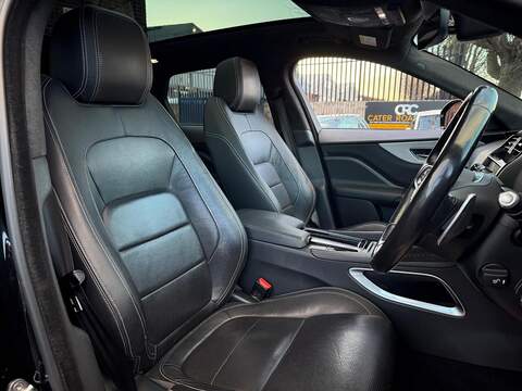 Jaguar F-PACE 2.0 D180 R-Sport SUV 5dr Diesel Auto AWD Euro 6 (s/s) (180 ps) - U404