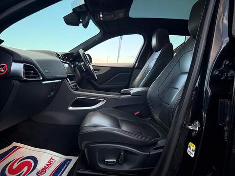 Jaguar F-PACE 2.0 D180 R-Sport SUV 5dr Diesel Auto AWD Euro 6 (s/s) (180 ps) - U404